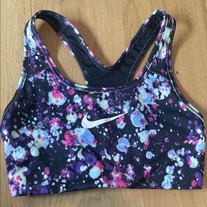 Nike Women's Splatter Print Sports Bra